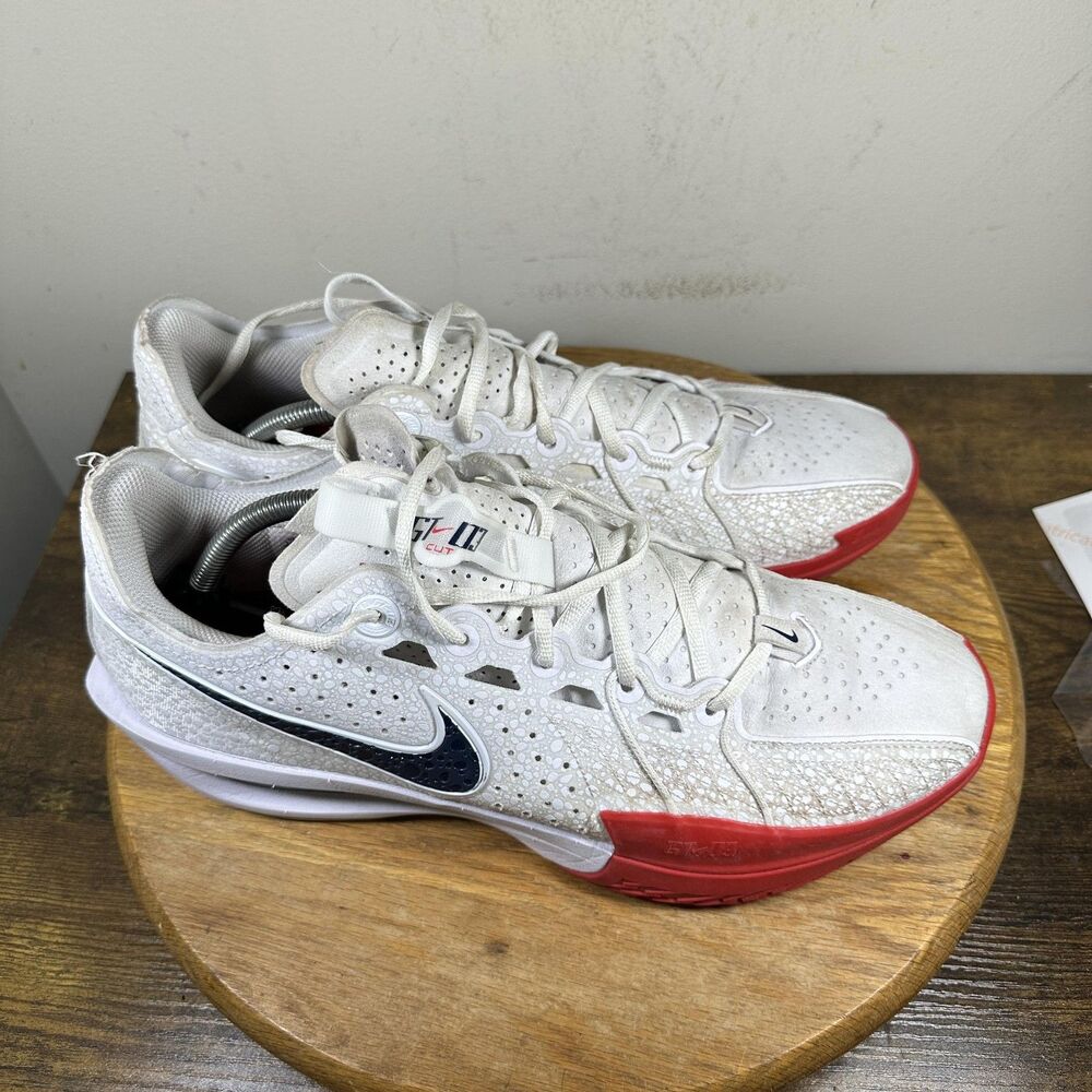 Nike GT Cut 2 Shoes Mens Size 11.5 White Red DV2913-103 Basketball Sneakers Low